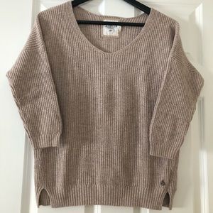 H&M ribbed sweater